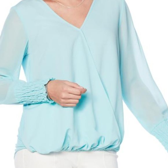 DG2 by Diane Gilman Tops - NWT DG2 by Diane Gilman Drape V-Neck Top with Shee